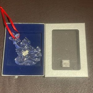 Mikasa Cherub star ornament